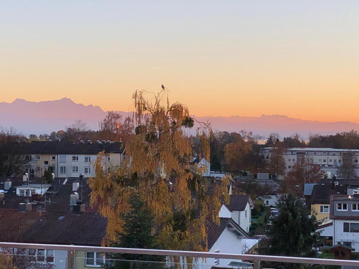 Penthouse Apartment Mit Alpenblick Friedrichshafen Dış mekan fotoğraf